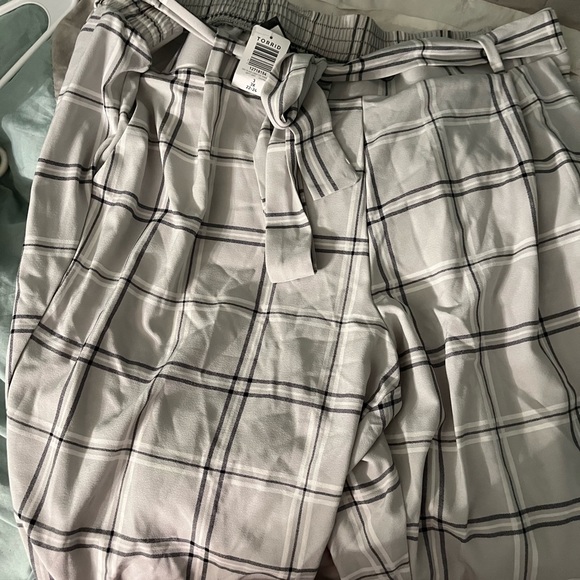 PLAID 3X TIE FRONT TROUSERS TORRID NWT - Picture 7 of 7